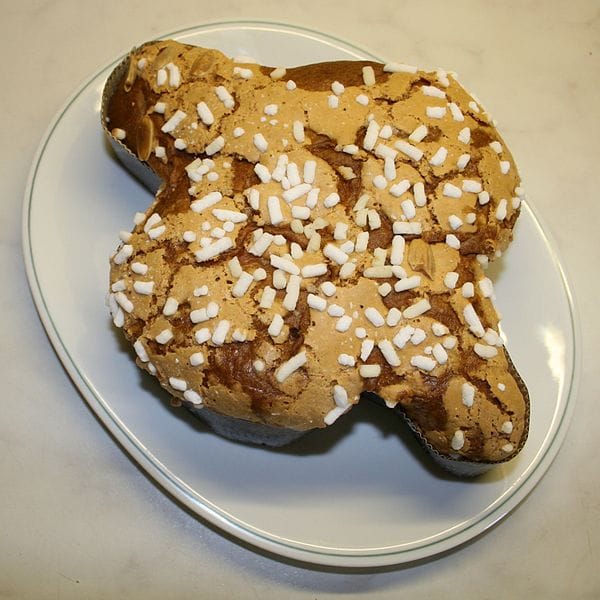 600px-Colomba-Pasquale