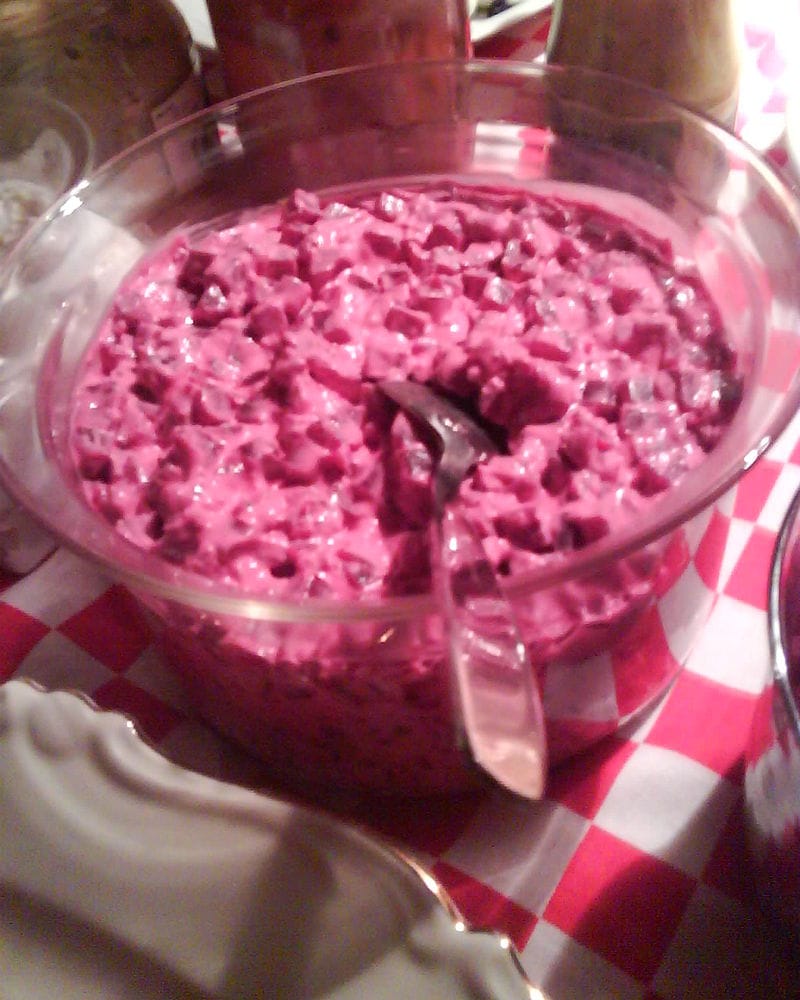 Red beet salad